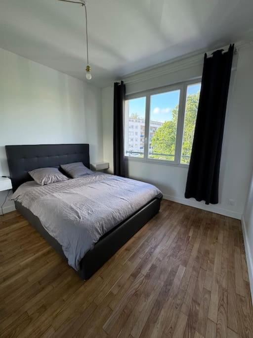 Charmant Appartement T3 Avec Balcon, Centre-Ville Lorient Exterior foto